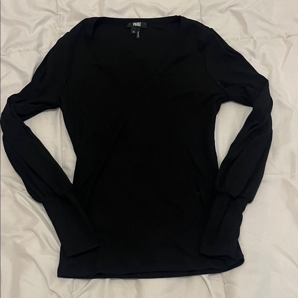 PAIGE Women's Classic Black Long Sleeve V-Neck Top